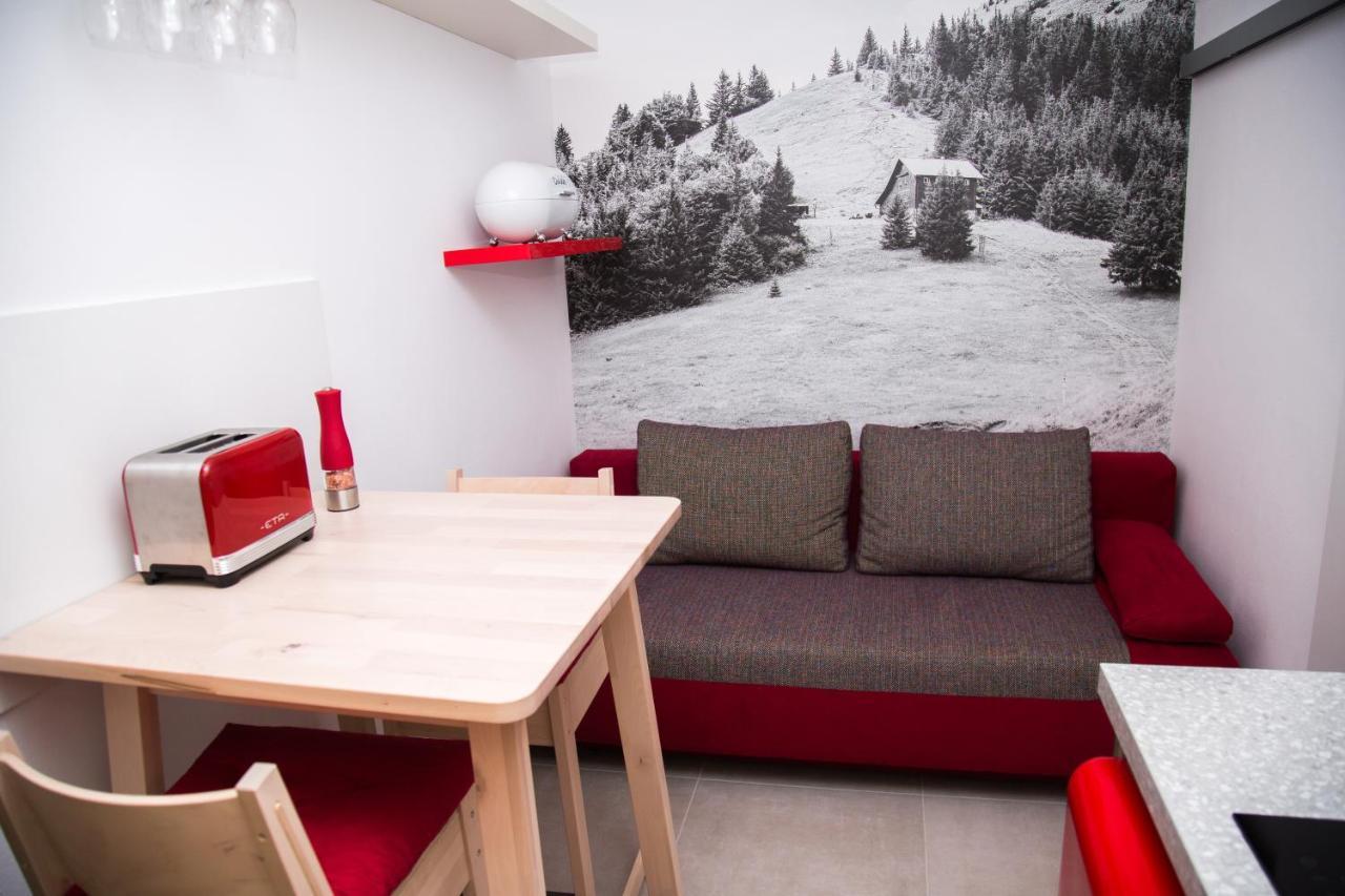 Snowland Apartmany Valča Dış mekan fotoğraf