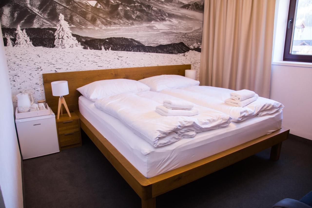 Snowland Apartmany Valča Dış mekan fotoğraf