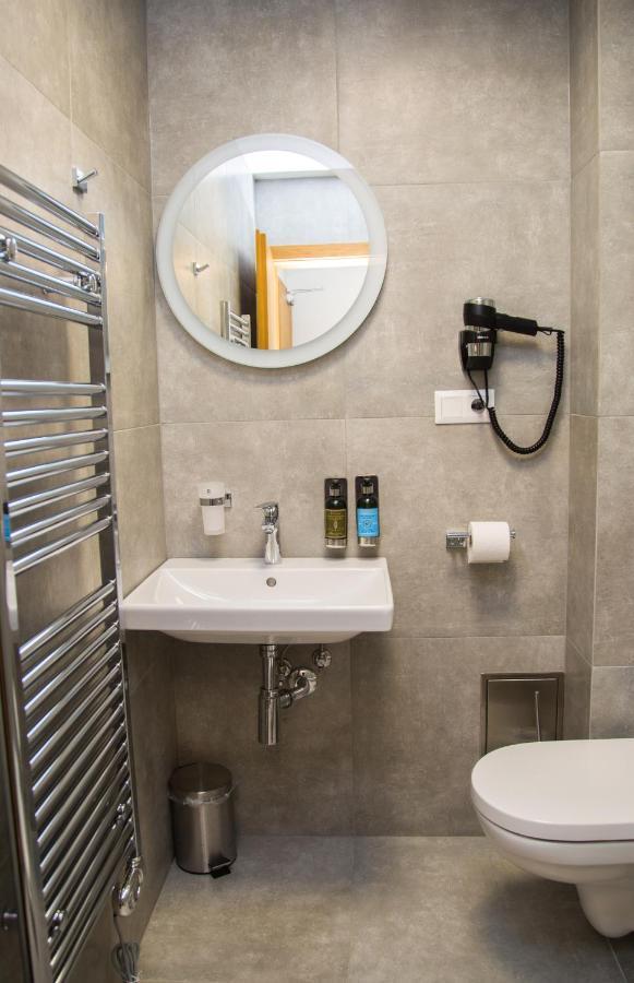 Snowland Apartmany Valča Dış mekan fotoğraf